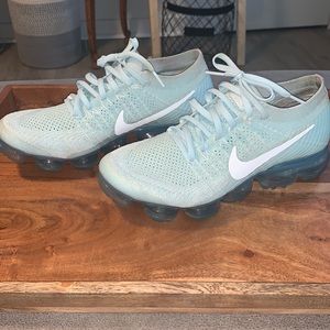 Womens Nike Vapormax